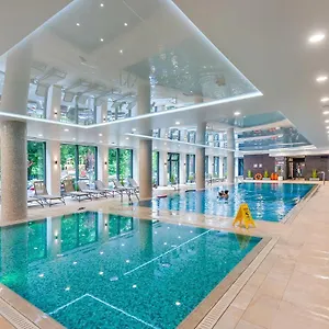 504 Premium Nadmorskie Tarasy - Garage&pool Included Kołobrzeg
